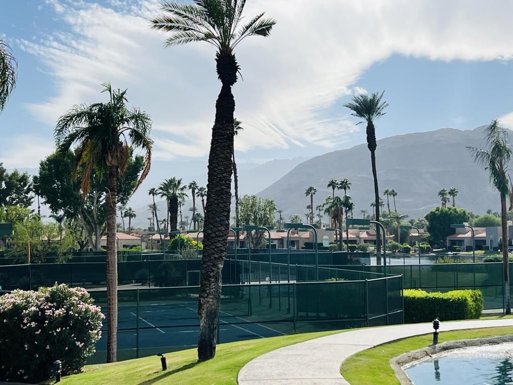 Lake Mirage Racquetball Club - Residential