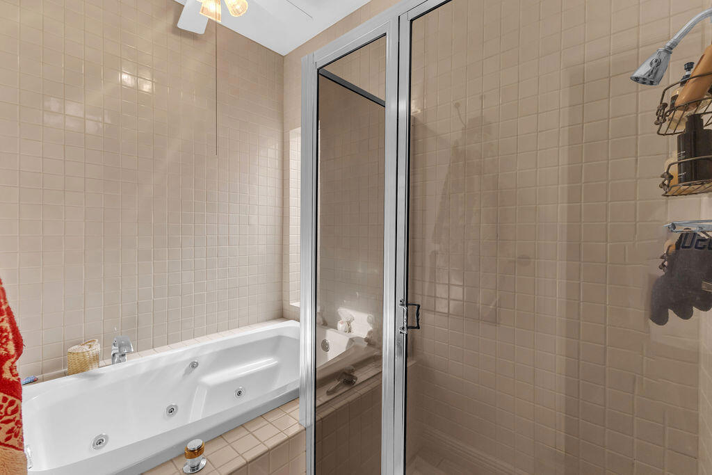 Lake Mirage Racquetball Club - Residential