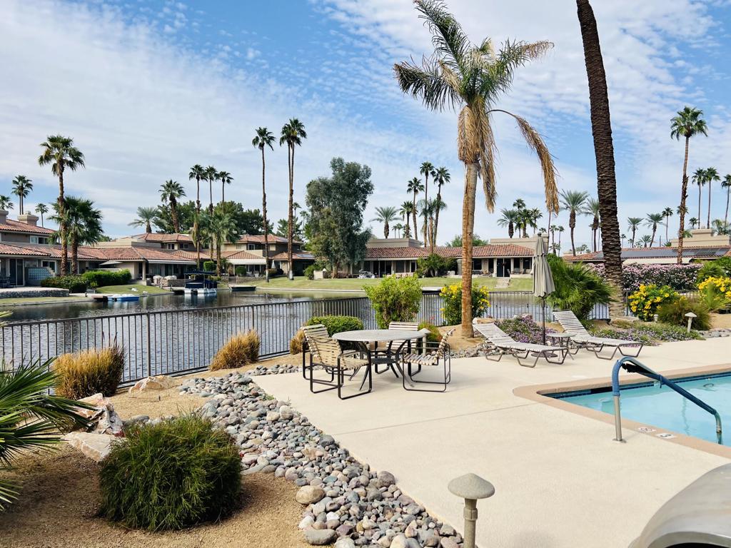 Lake Mirage Racquetball Club - Residential