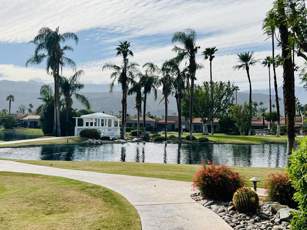 Lake Mirage Racquetball Club - Residential