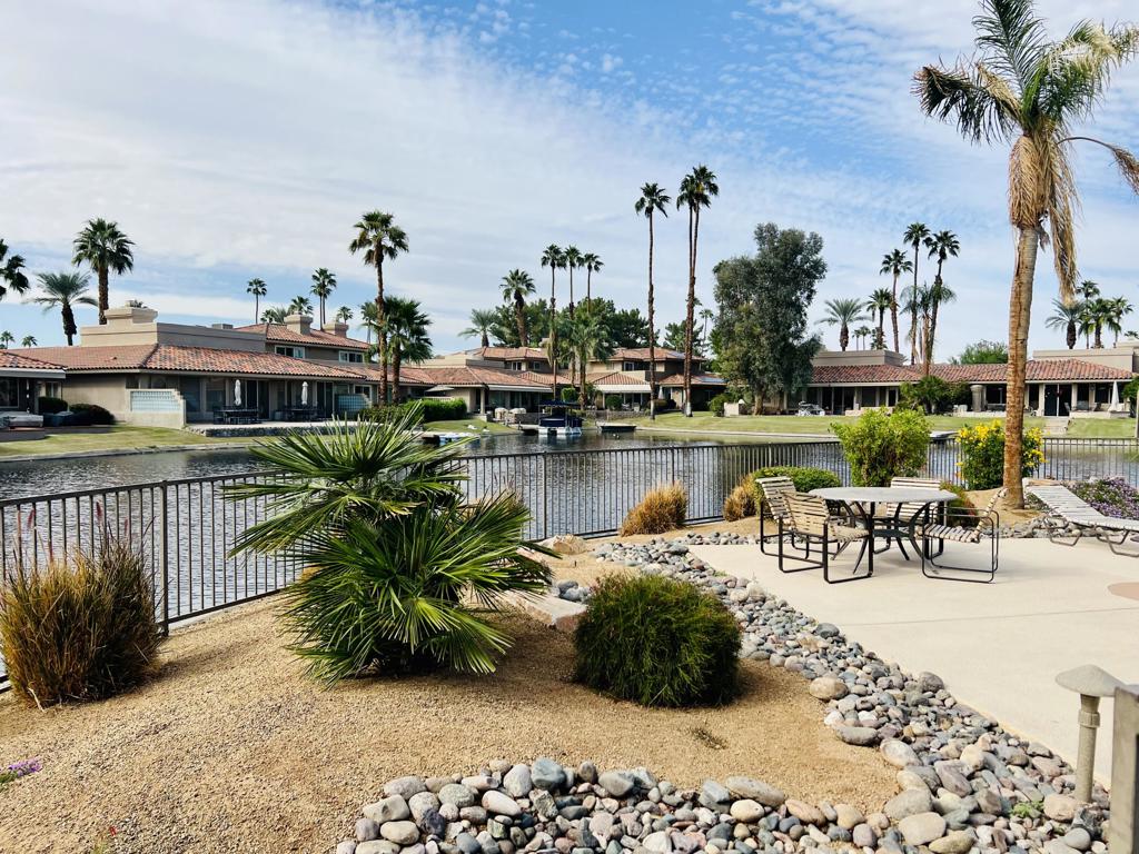 Lake Mirage Racquetball Club - Residential