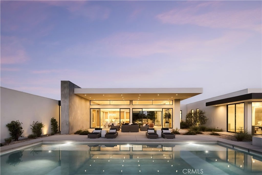3 Wren Court