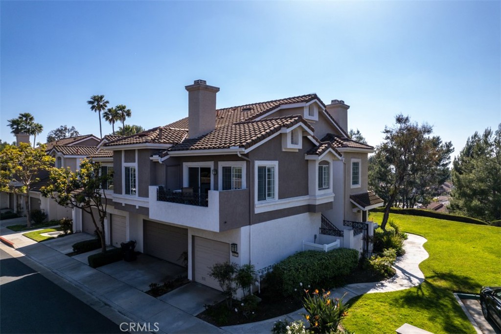 8025 E Sandstone Drive