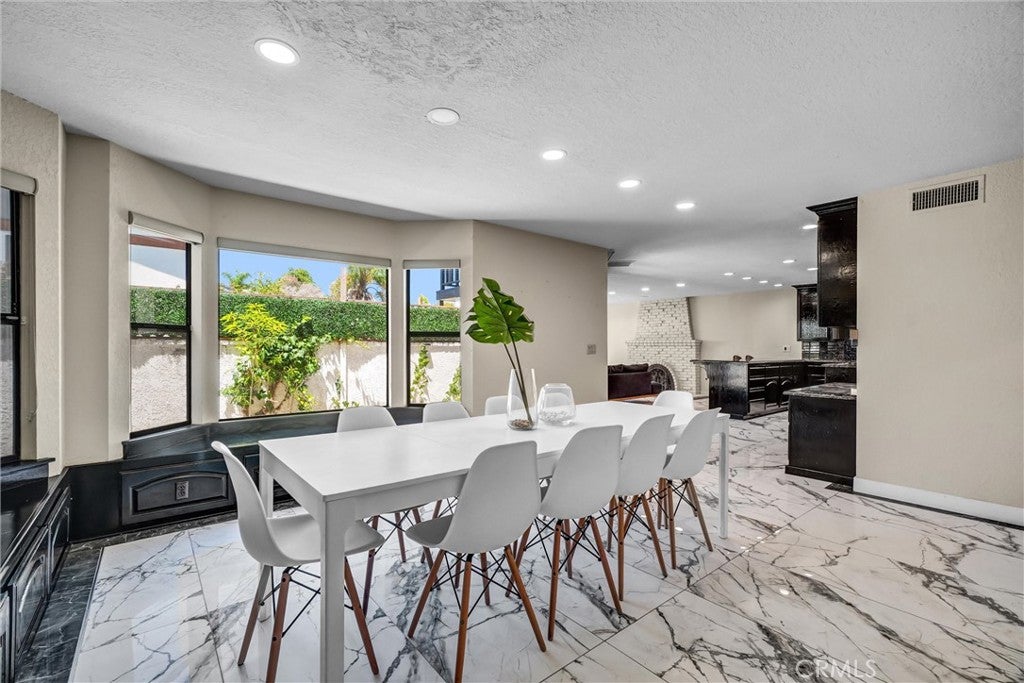 4701 Los Patos Avenue, Huntington Beach CA 92649 - Photo 6