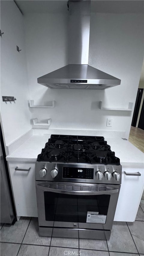 Photo of 120 Brooks Avenue #21, Venice, CA 90291 (MLS # DW26129162)