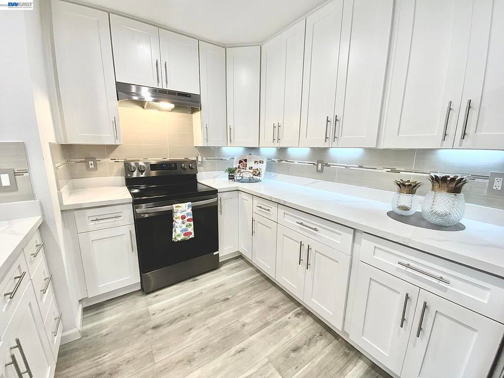 277 Hackamore Cmn