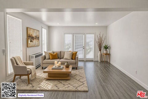 Photo of 2126 S Oak Street #2140, Los Angeles, CA 90007 (MLS # 26996195)
