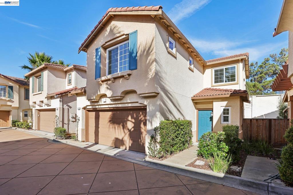 2216 Woodduck Ct CT