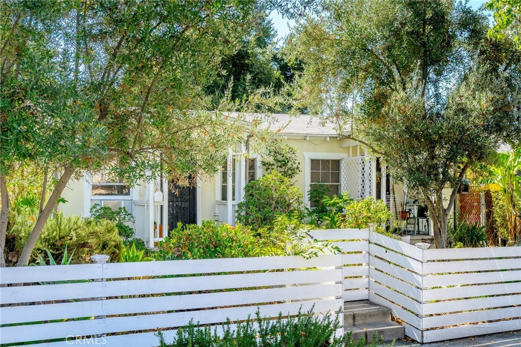 1220 Neola Street