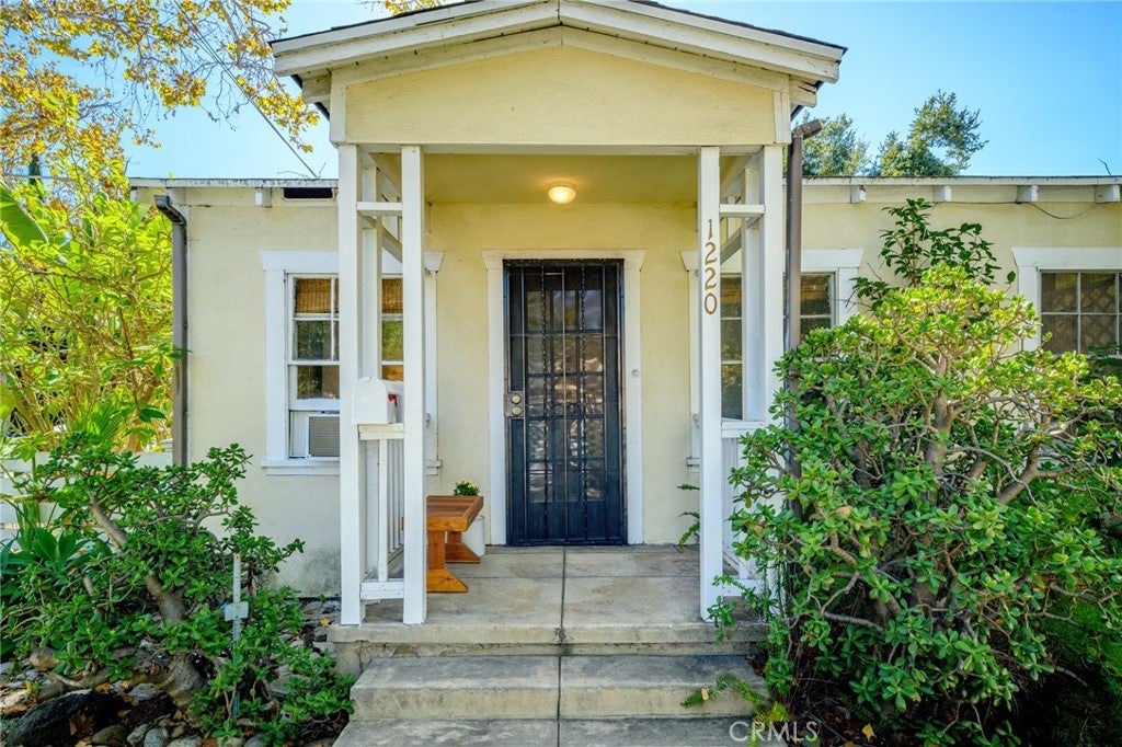 1220 Neola Street