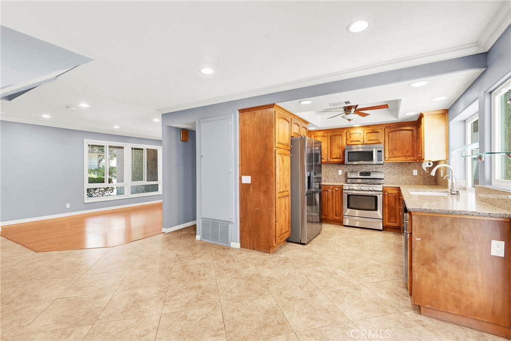 2993 N Cottonwood 13