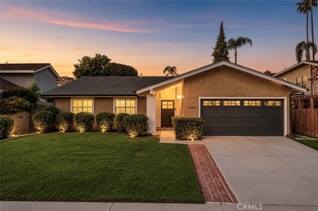 26581 Avenida Veronica