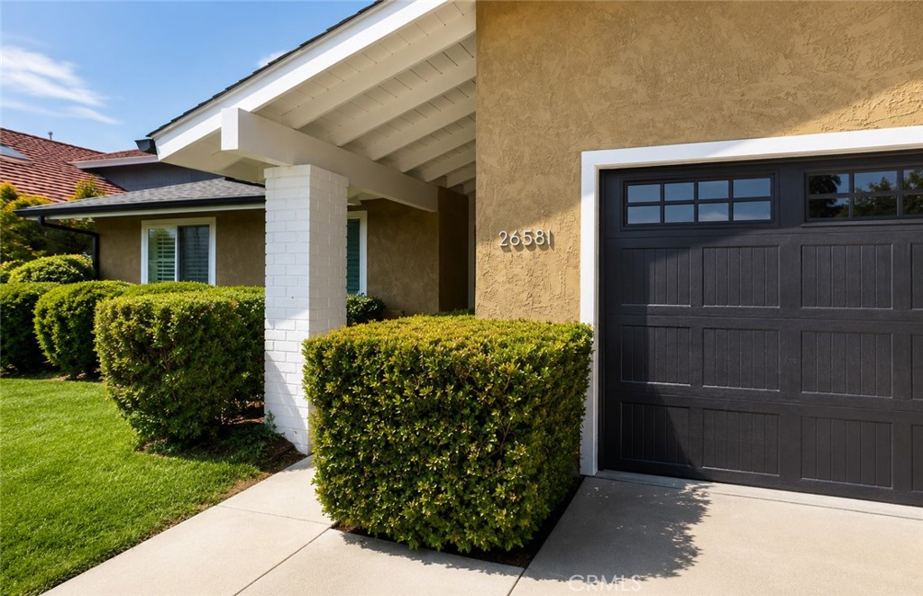 26581 Avenida Veronica