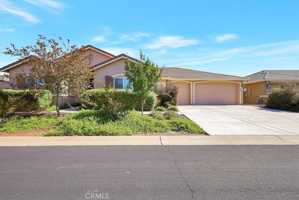 2058 Danforth Way