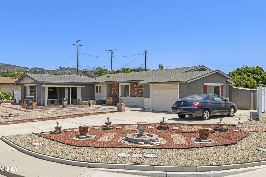 220 Lantana Street