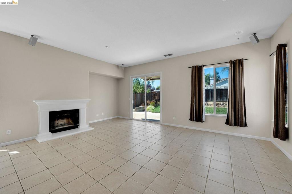 2671 Anderson Ln