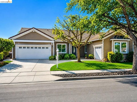 Photo of 2671 Anderson Ln LN, Brentwood, CA 94513 (MLS # 41147377)