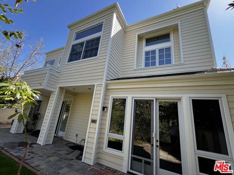 Tiny photo for 2357 Brookshire Lane, Los Angeles, CA 90077 (MLS # 26672073)