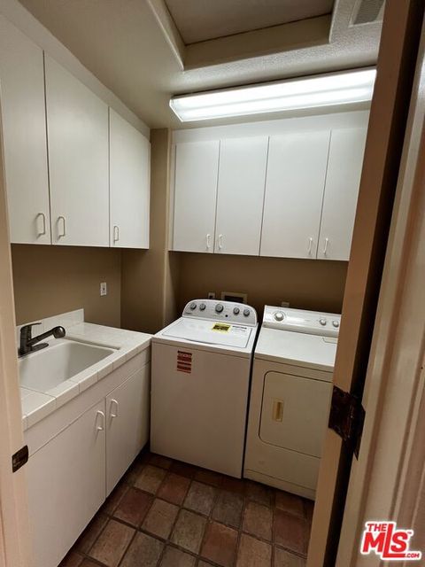 Tiny photo for 2357 Brookshire Lane, Los Angeles, CA 90077 (MLS # 26672073)