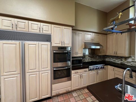 Tiny photo for 2357 Brookshire Lane, Los Angeles, CA 90077 (MLS # 26672073)