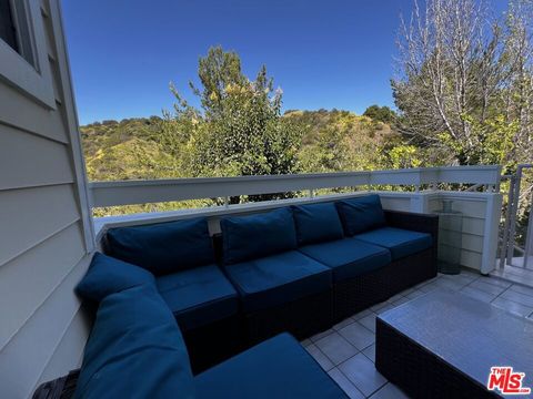 Tiny photo for 2357 Brookshire Lane, Los Angeles, CA 90077 (MLS # 26672073)