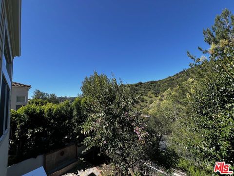 Tiny photo for 2357 Brookshire Lane, Los Angeles, CA 90077 (MLS # 26672073)
