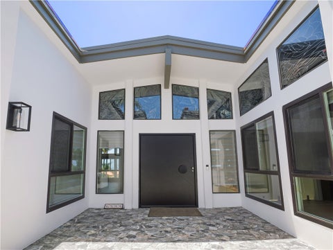 Tiny photo for 6504 Via Baron, Rancho Palos Verdes, CA 90275 (MLS # PV26117875)