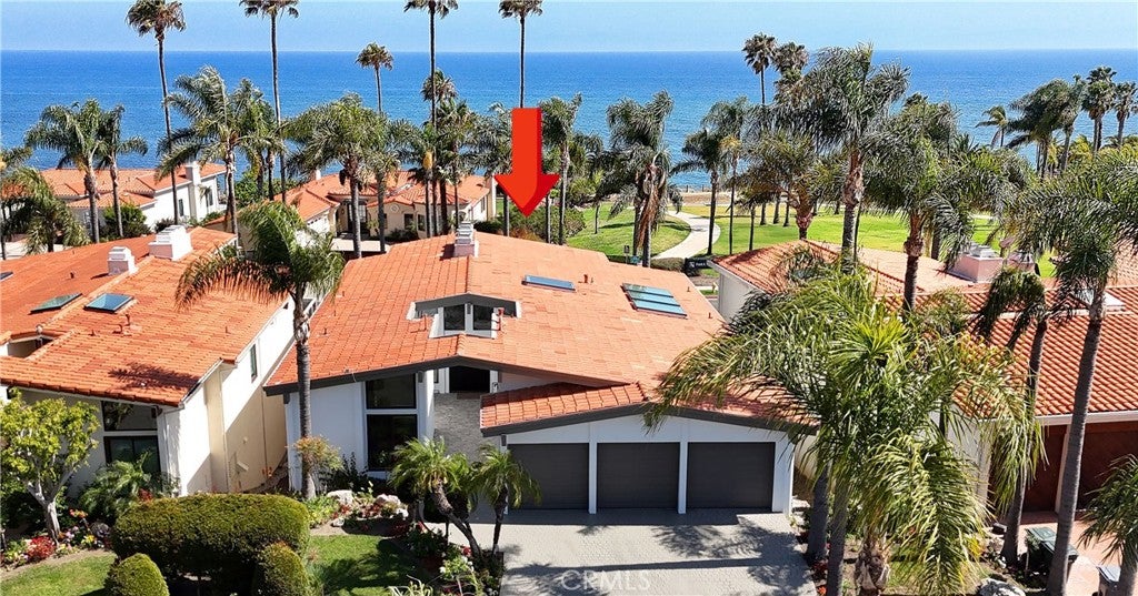 Photo of 6504 Via Baron, Rancho Palos Verdes, CA 90275 (MLS # PV26117875)