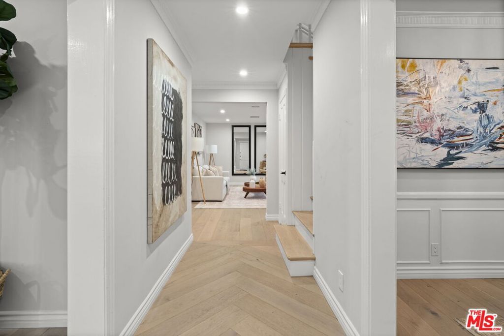 Photo of 9325 Oakmore Road, Los Angeles, CA 90035 (MLS # 26634981)