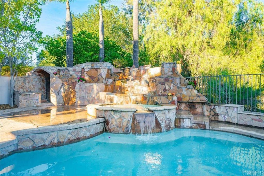 16503 N Woodson Drive