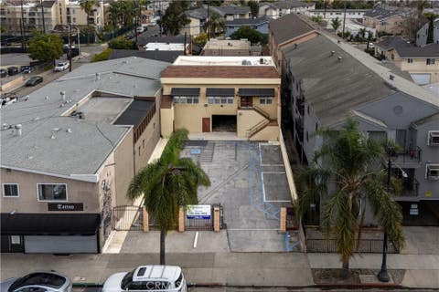 Photo of 1082 Redondo AVE, Long Beach, CA 90804 (MLS # PW26125487)