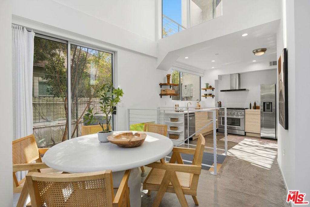 1244 14th Street A, Santa Monica CA 90404