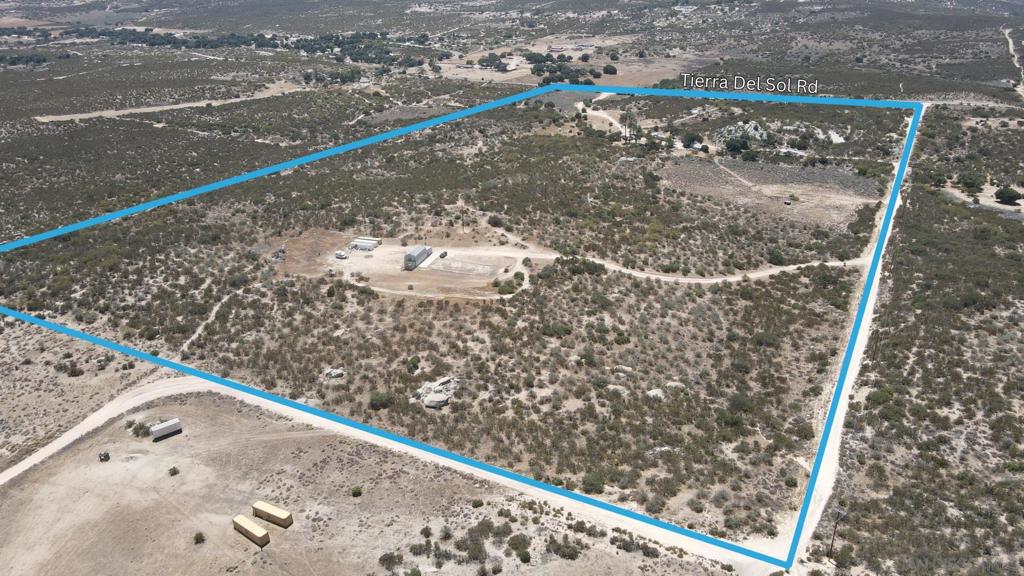 1431 Tierra del Sol Rd