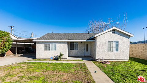 Photo of 9995 Redwood Avenue, Fontana, CA 92335 (MLS # 26637529)