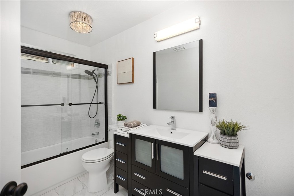 Crest (CRST) - Residential