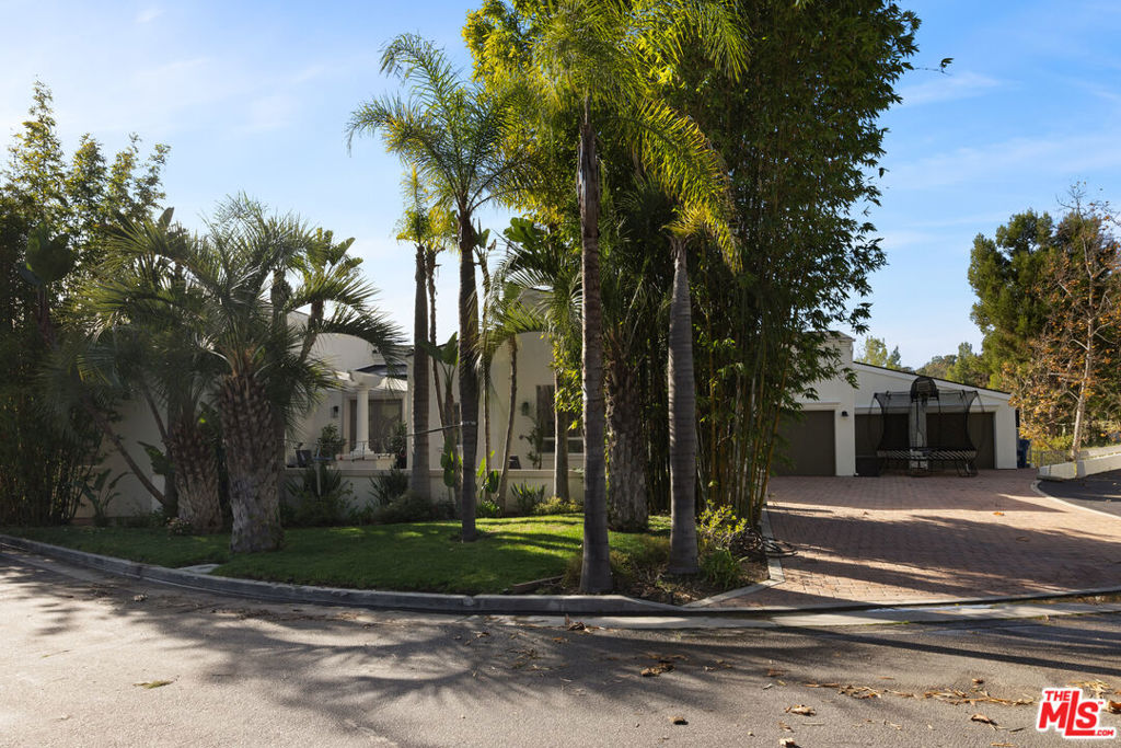 2671 Astral Drive