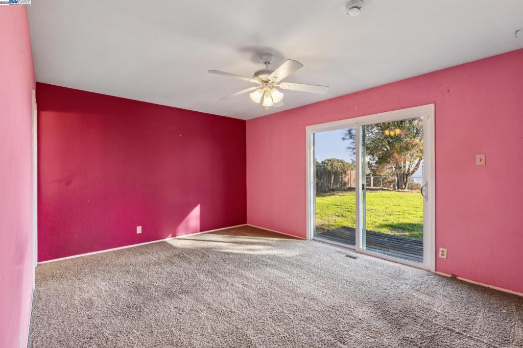 TARA HILLS - Residential