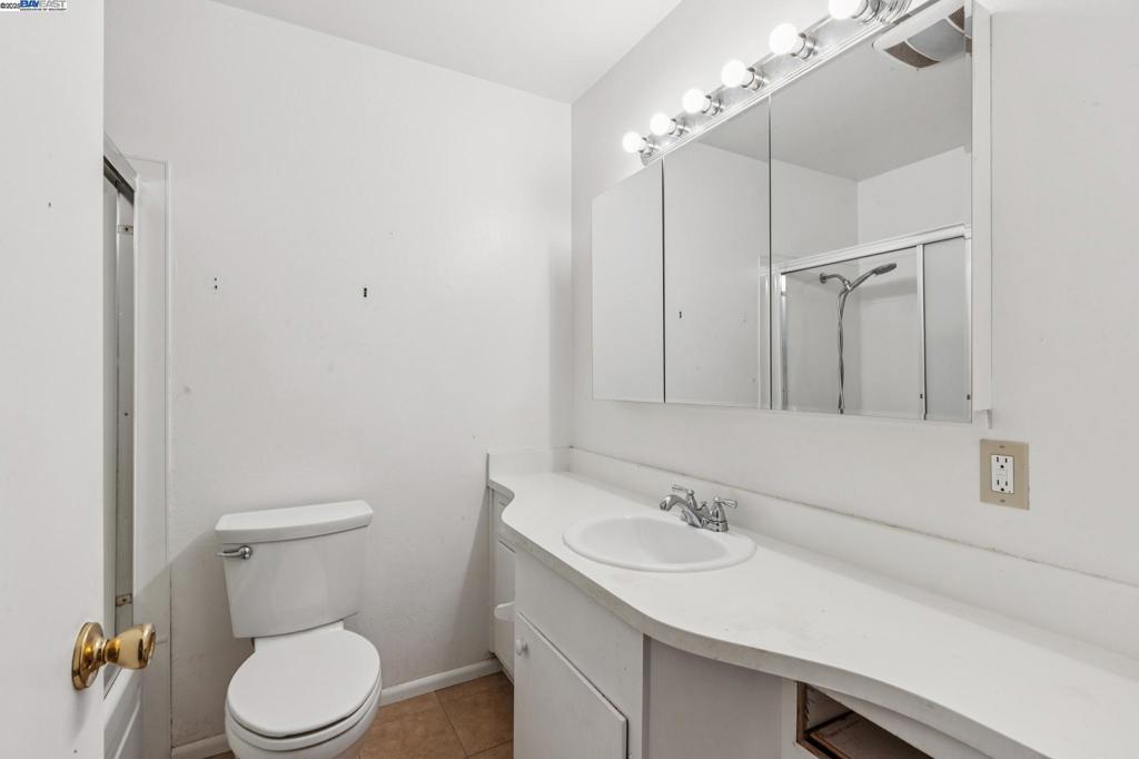 TARA HILLS - Residential