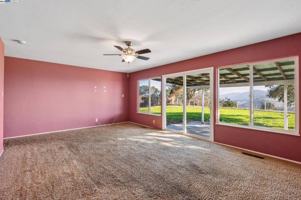 TARA HILLS - Residential