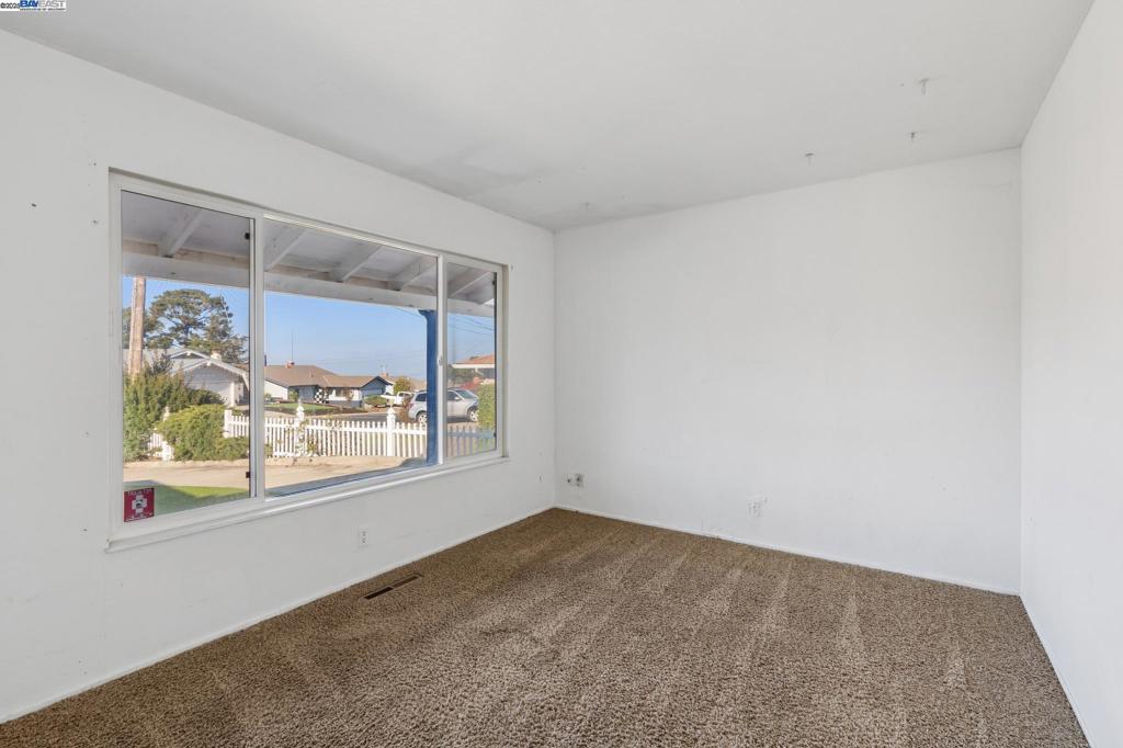 TARA HILLS - Residential