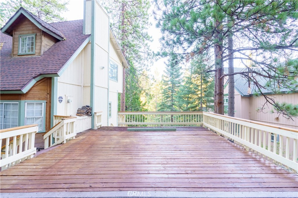 27381 Cottonwood Lane