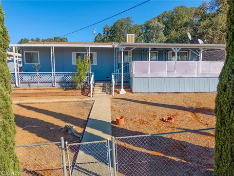 15960 40th Ave, Clearlake, CA 95422 - MLS#: LC25220149