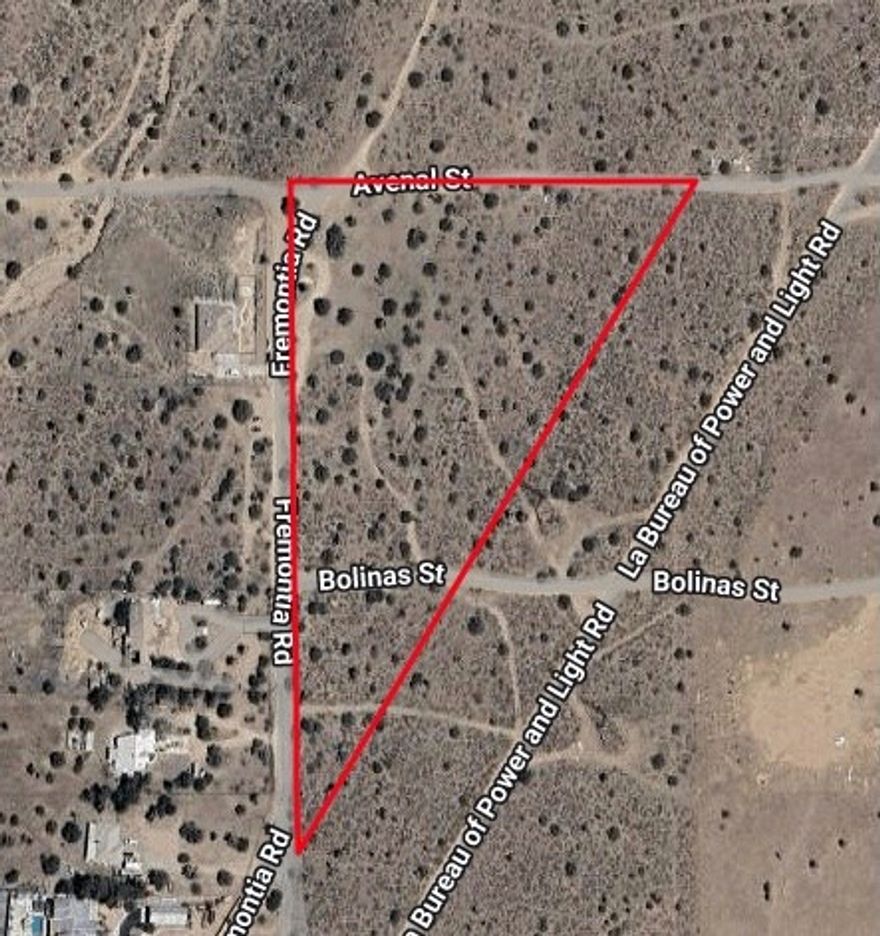 Expansive 7.07-Acre Residential Lot in the High Desert — Prime Location Adjacent to Major Amazon Development

Seize the chance to own a rare 7.07-acre residential parcel in the peaceful high desert of San Bernardino County, just moments from the rapidly growing Oak Hills community. This flat, highly usable property offers sweeping desert vistas, wide-open skies, and endless possibilities for building a custom home, creating a serene weekend escape, or developing an off-grid retreat. Bordering the brand-new Amazon development in Oak Hills, this lot sits in a high-growth corridor poised for continued expansion, making it an exceptional opportunity for both builders and long-term investors. Access is convenient via a well-maintained dirt road, offering privacy without sacrificing proximity to major employment centers, services, and year-round outdoor recreation. Whether you're planning a future build, securing land for investment, or simply seeking space and freedom, this property provides tremendous flexibility and long-term upside in one of the region’s most promising high-desert areas.