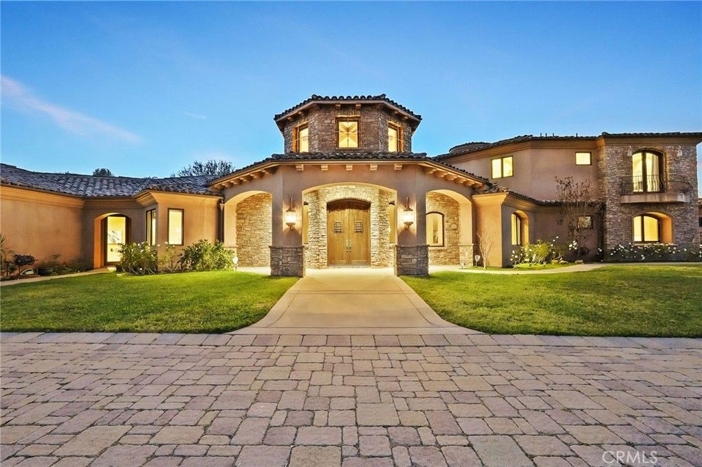 Photo of 19742 Hi Top Lane S, Orange, CA 92869 (MLS # OC26054482)