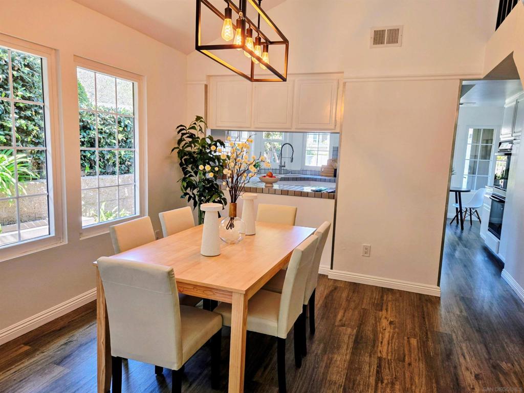 586 Southbridge