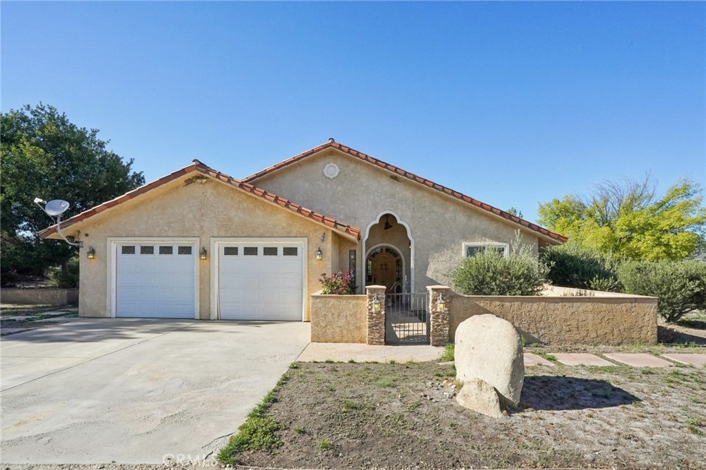 41810 Lakefront
