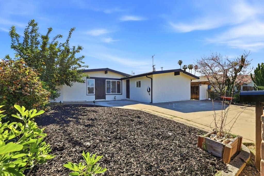 Photo of 1800 Seaview Drive, San Jose, CA 95122 (MLS # ML82038633)