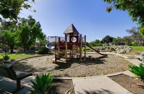 Tiny photo for 15575 Canton Ridge Terrace TER, San Diego, CA 92127 (MLS # 260025148SD)