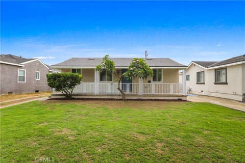 Photo of 11380 Idaho Avenue, South Gate, CA 90280 (MLS # TR26198353)