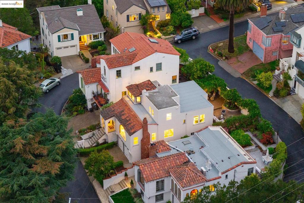 GLENVIEW - Residential